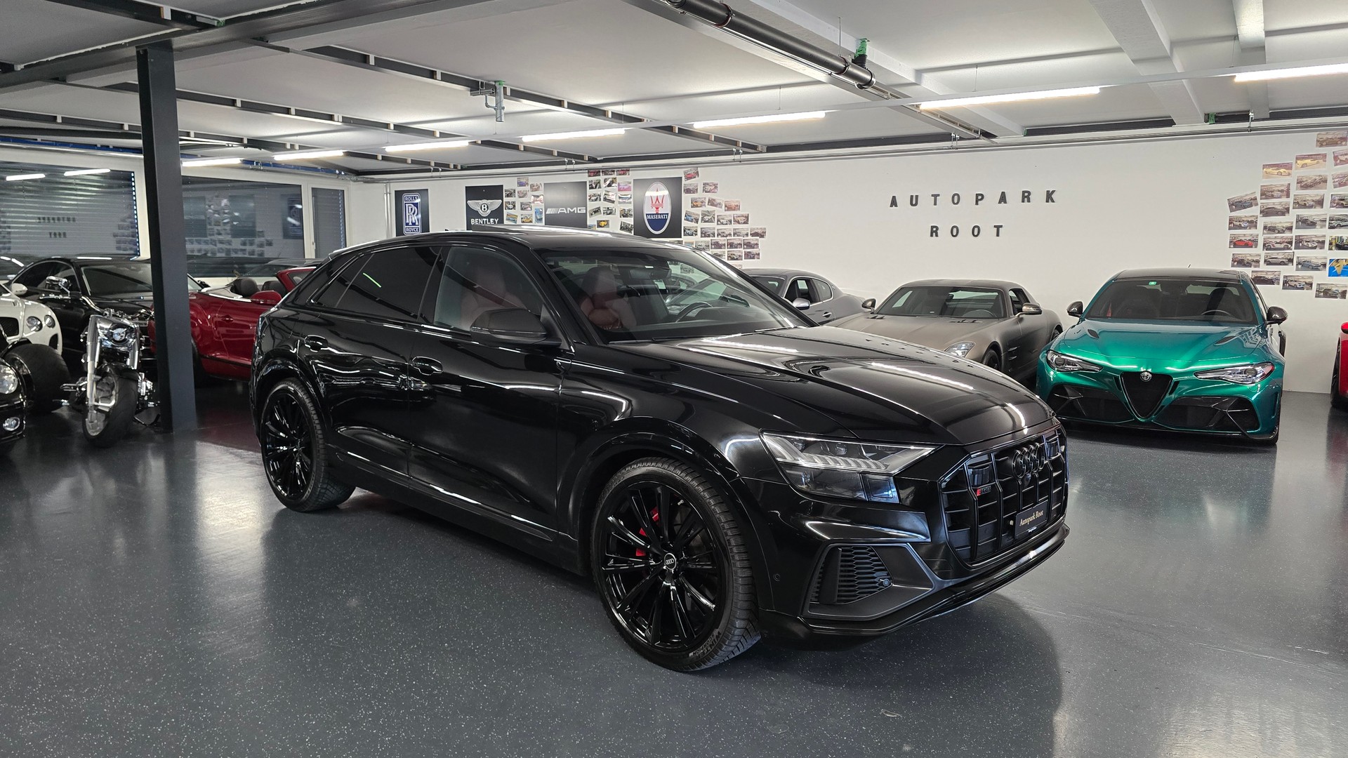 AUDI SQ8 TFSI Black Edition quattro tiptronic-image-1