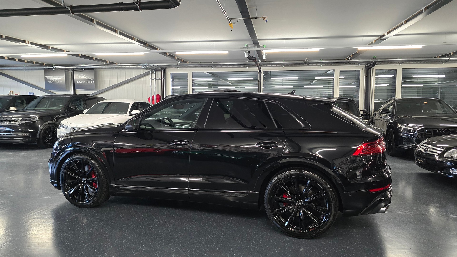AUDI SQ8 TFSI Black Edition quattro tiptronic-image-7