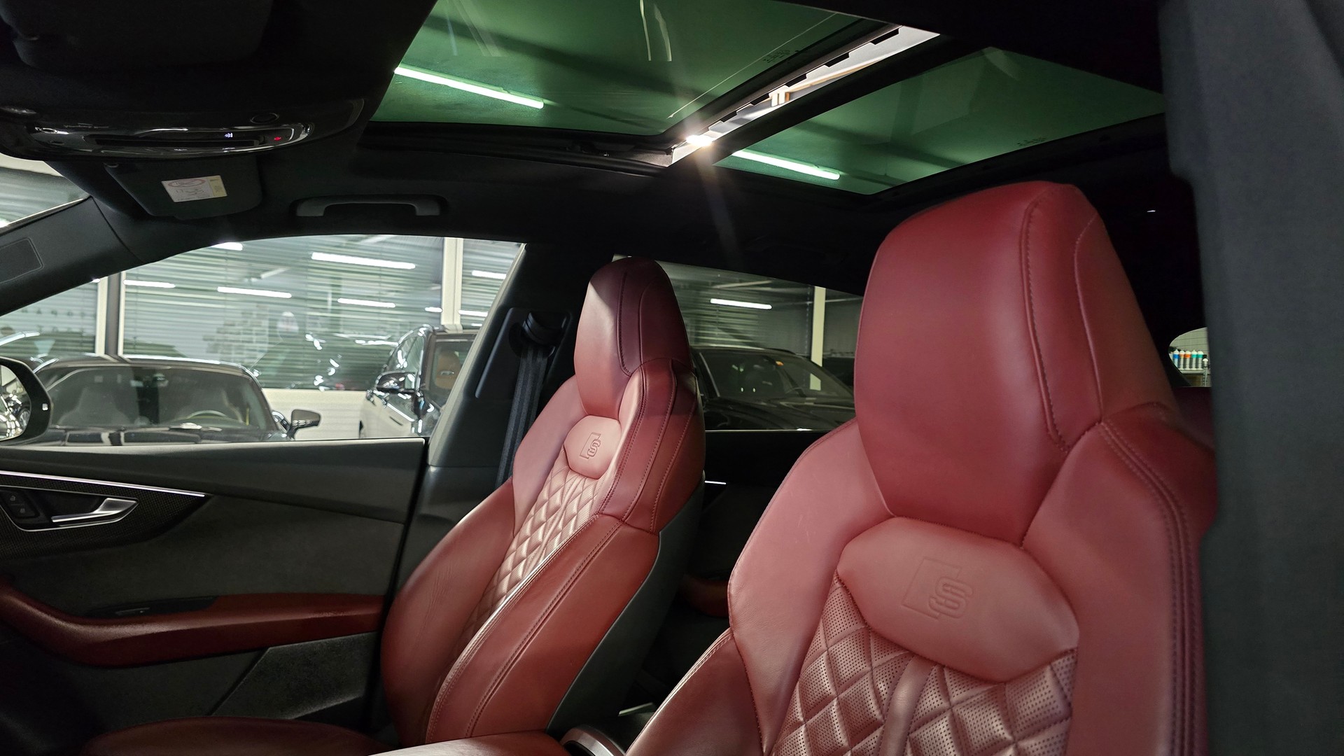 AUDI SQ8 TFSI Black Edition quattro tiptronic-image-20
