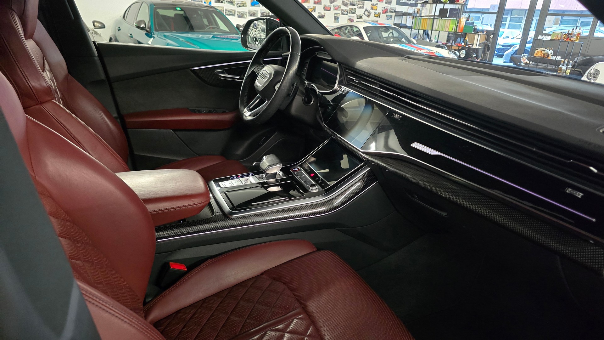 AUDI SQ8 TFSI Black Edition quattro tiptronic-image-23
