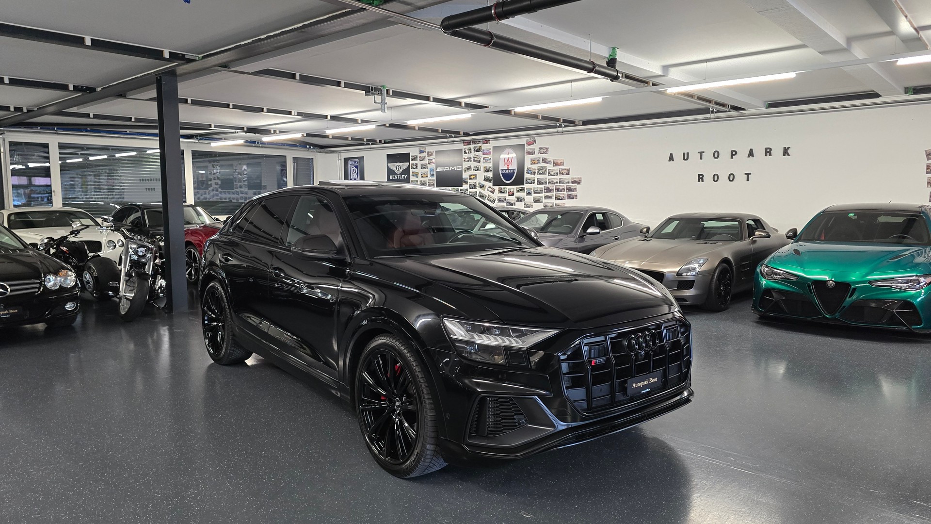 AUDI SQ8 TFSI Black Edition quattro tiptronic