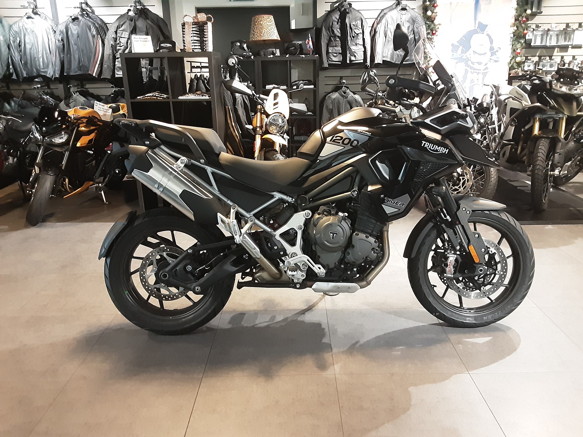 TRIUMPH Tiger 1200 GT Pro