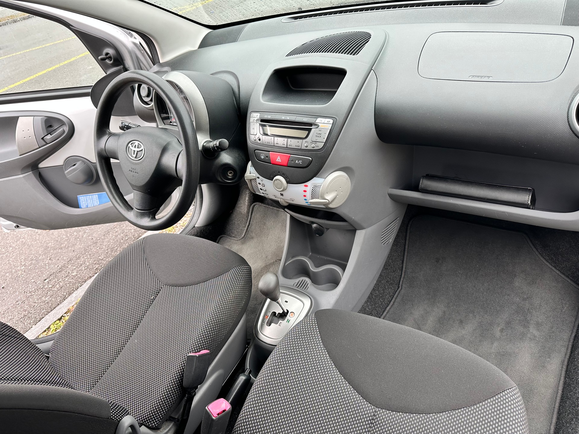 TOYOTA Aygo 1.0 Linea Luna Multimode-image-10