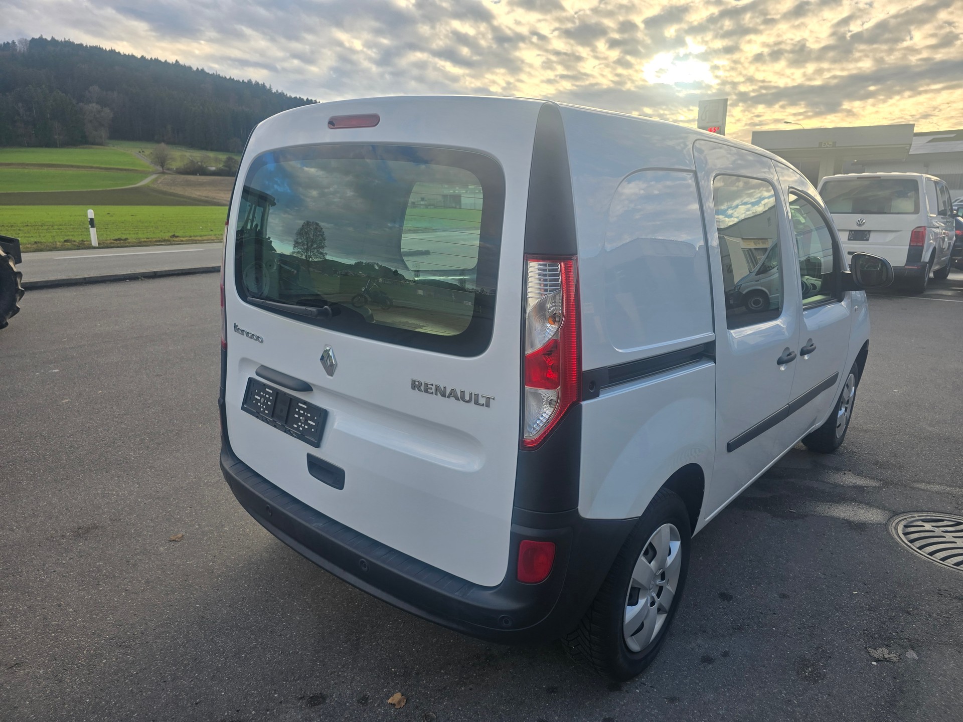 RENAULT KANGOO ENERGY dCi 95*Frsch ab MFK"Frisch ab Service*-image-3