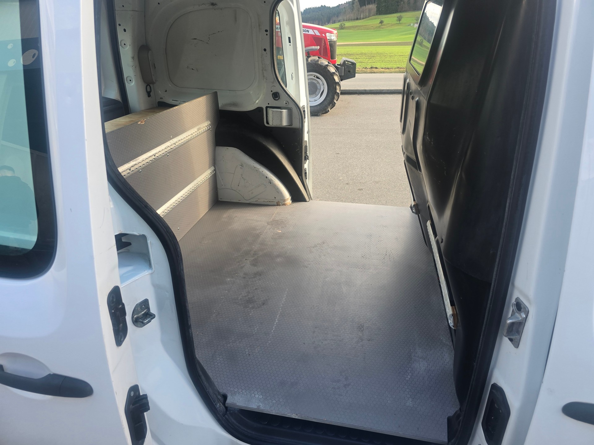 RENAULT KANGOO ENERGY dCi 95*Frsch ab MFK"Frisch ab Service*-image-7