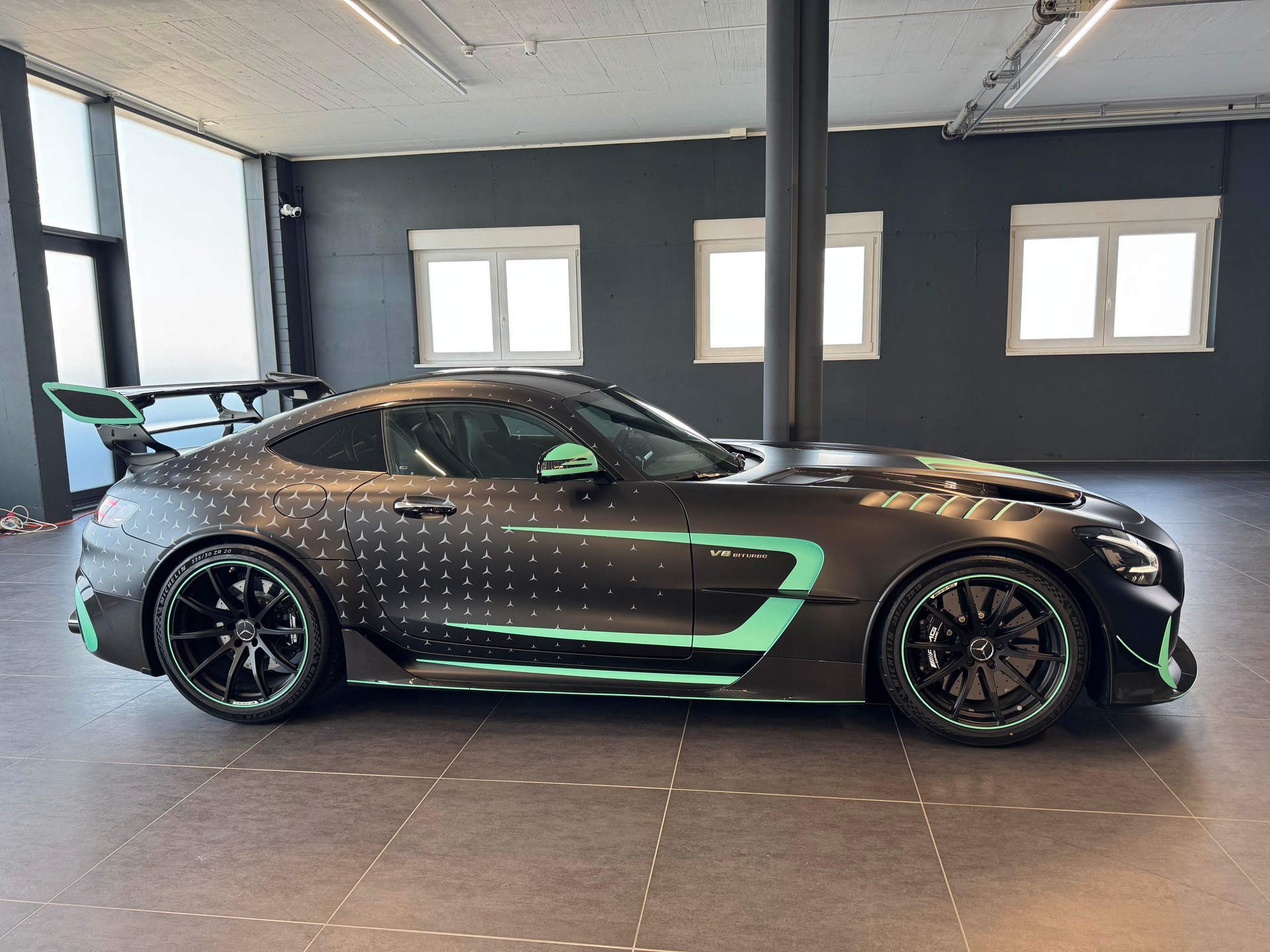 MERCEDES-BENZ BLACK SERIES-image-1
