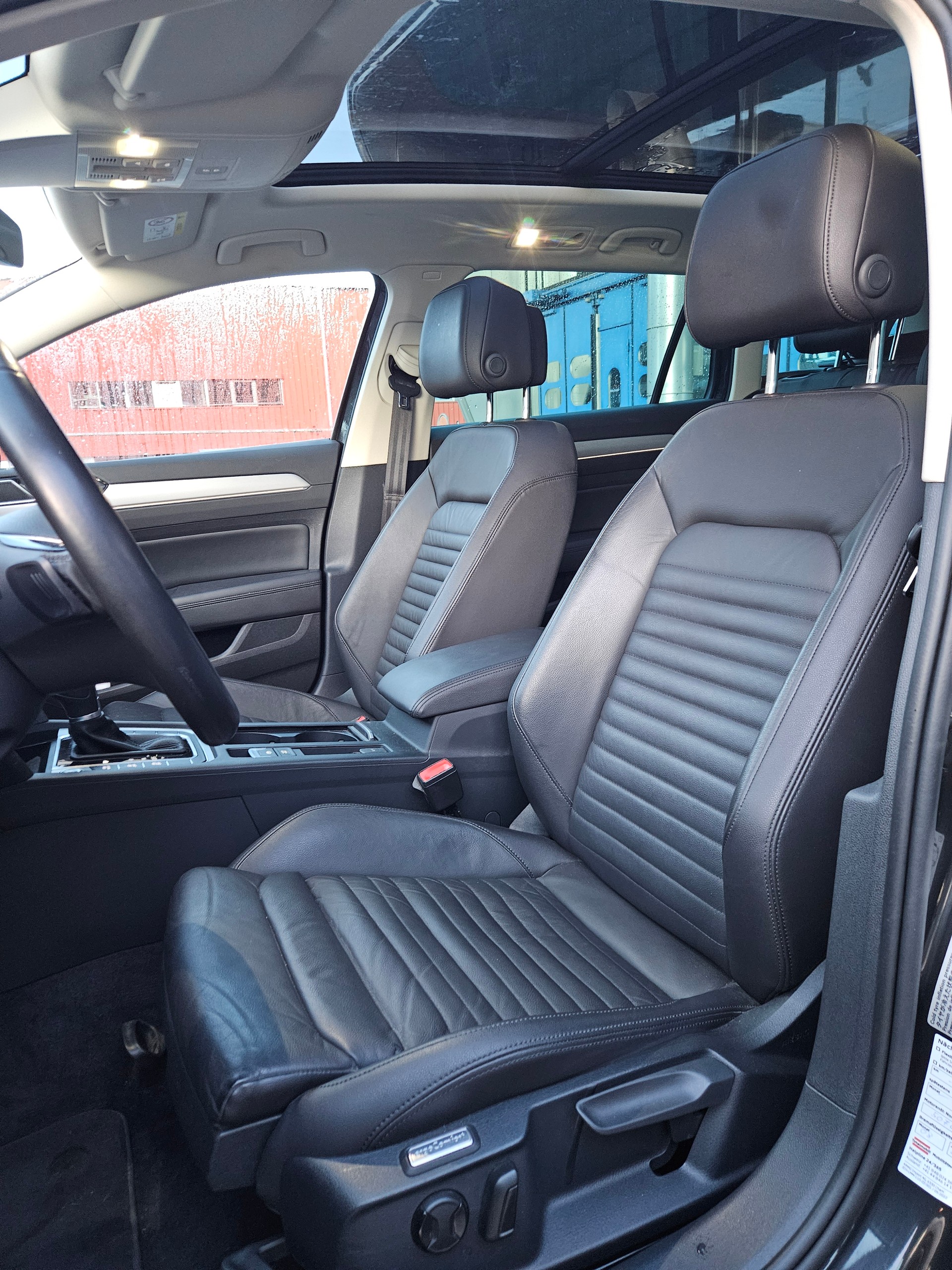 VW Passat Variant 2.0 TDI SCR BMT Highline DSG-image-7