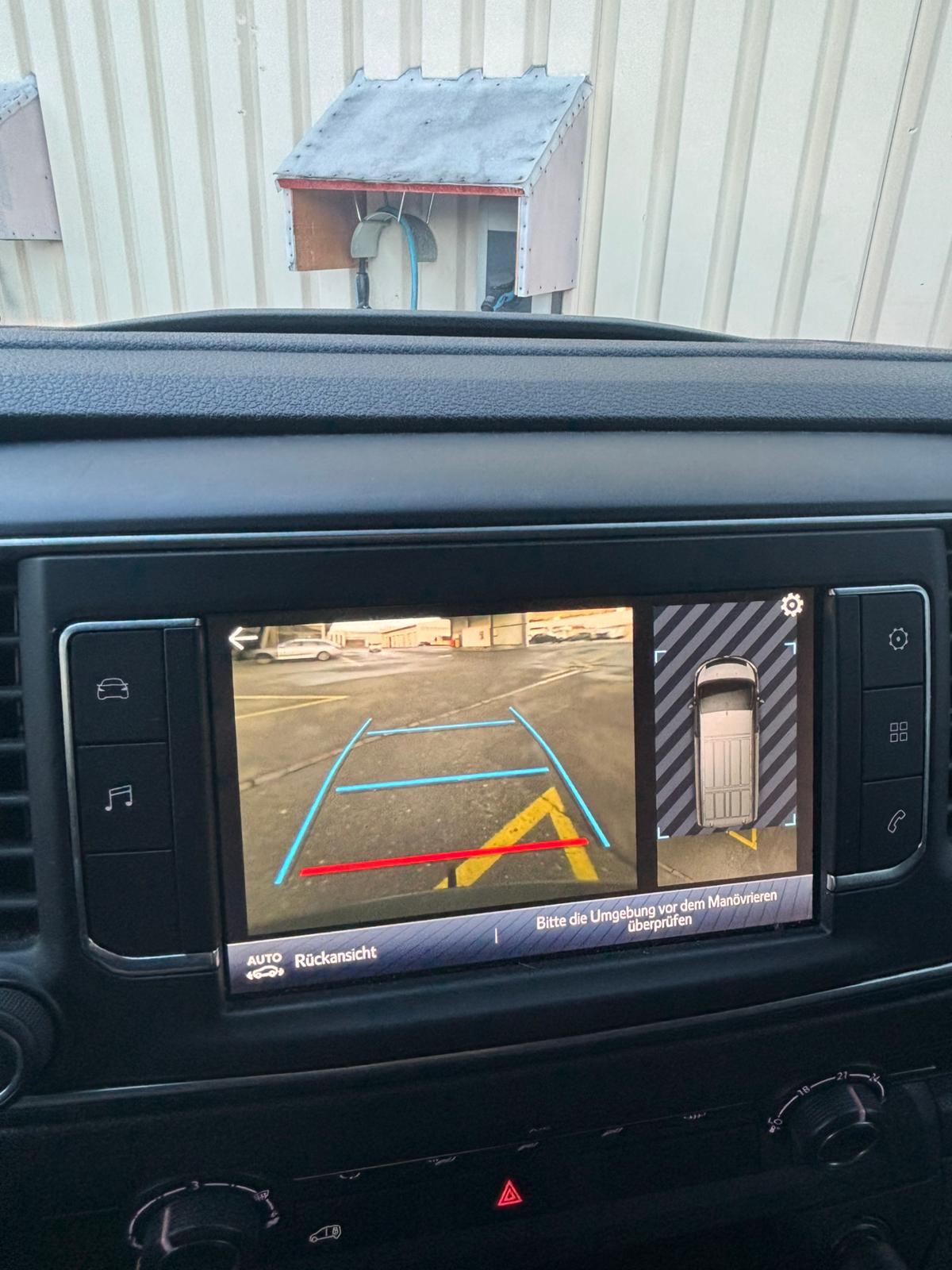 TOYOTA Proace Van L2 75KW Active-image-9
