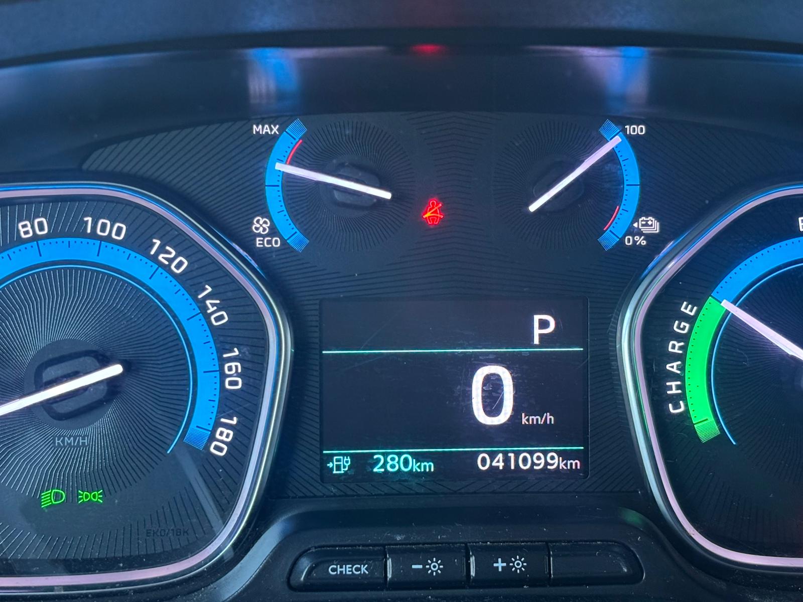 TOYOTA Proace Van L2 75KW Active-image-12