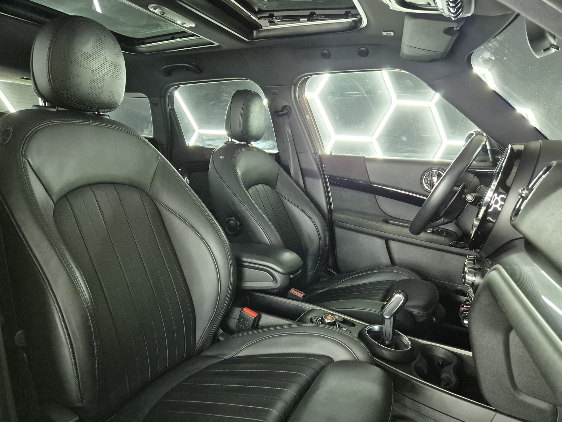 MINI Countryman Cooper S FWD Steptronic DKG-image-24