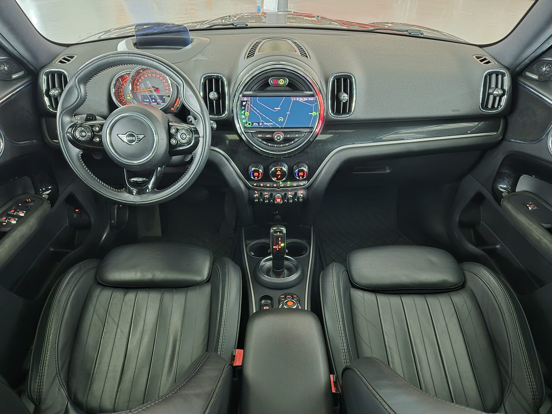 MINI Countryman Cooper S FWD Steptronic DKG-image-29