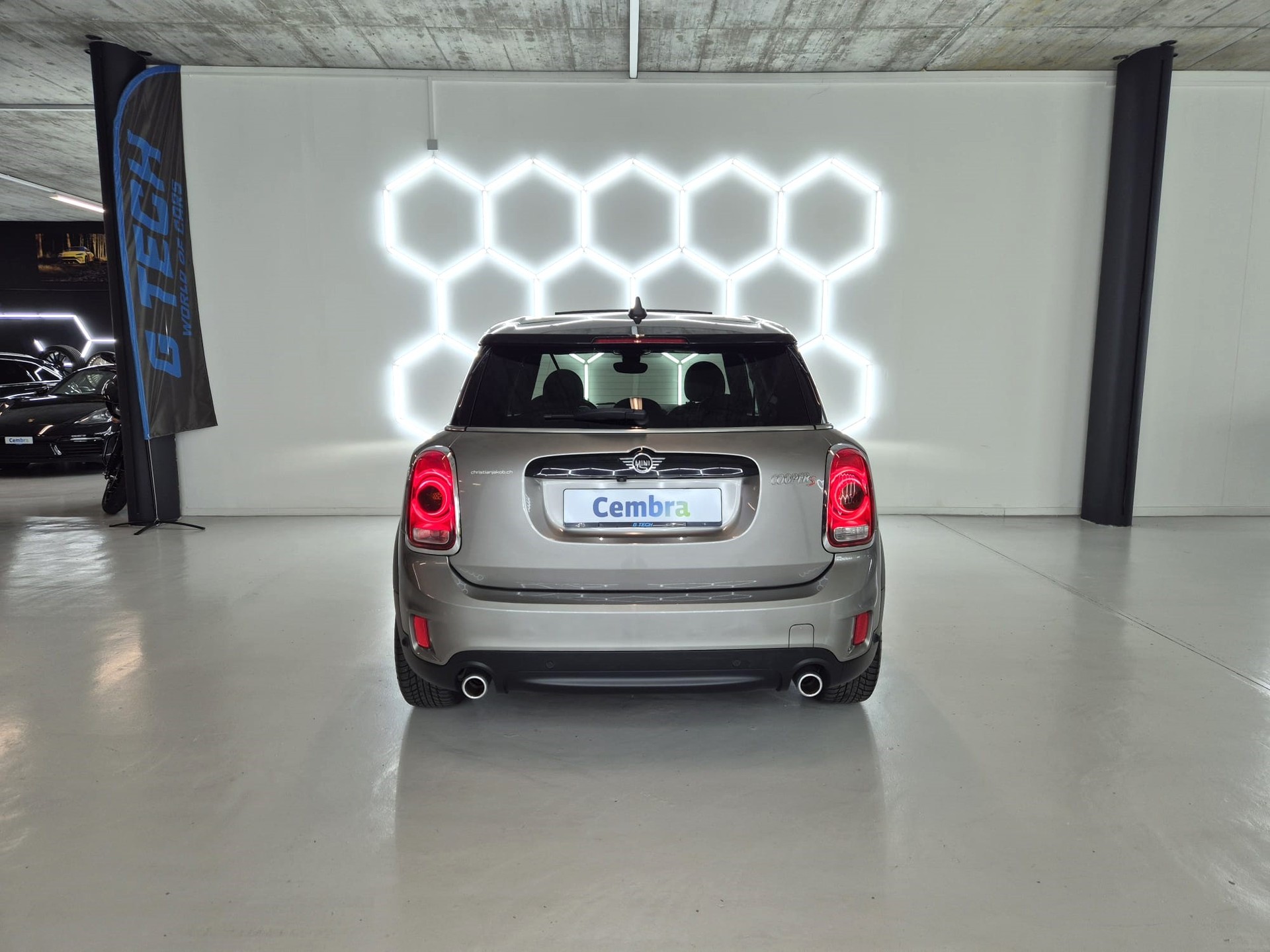 MINI Countryman Cooper S FWD Steptronic DKG-image-10