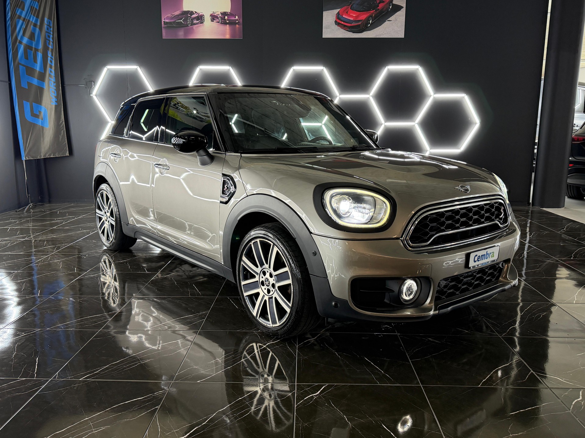 MINI Countryman Cooper S FWD Steptronic DKG-showroom-element-1