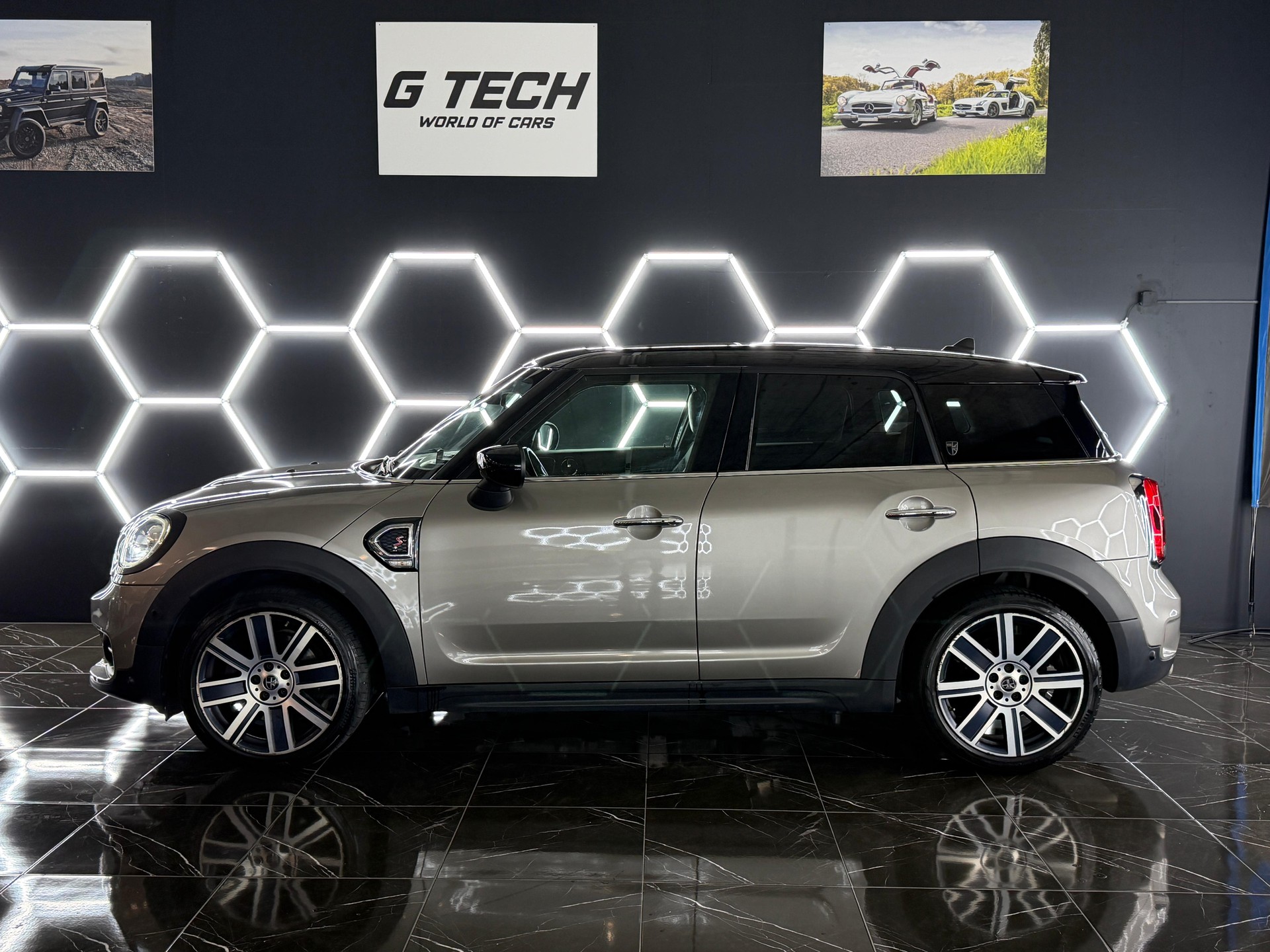 MINI Countryman Cooper S FWD Steptronic DKG-image-9