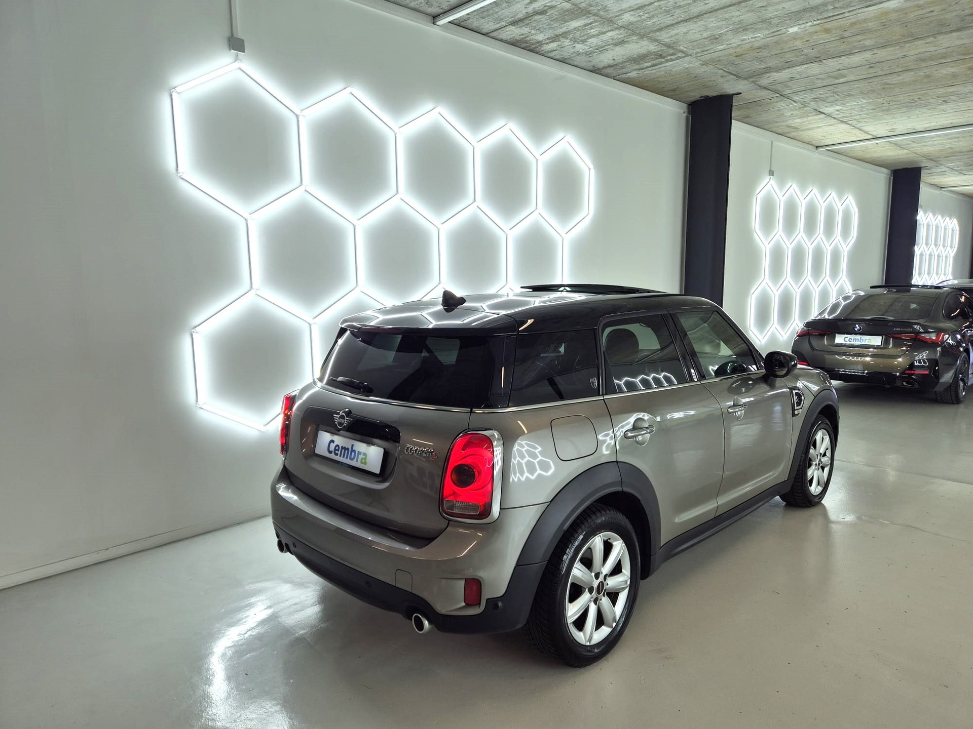 MINI Countryman Cooper S FWD Steptronic DKG-image-8