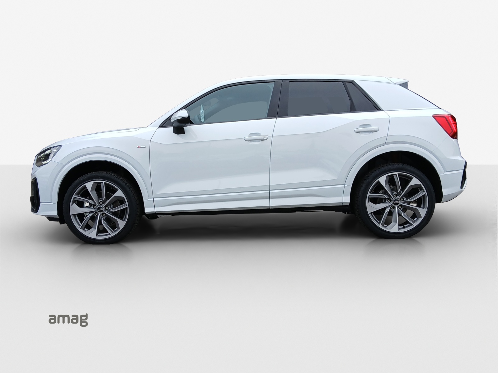 AUDI Q2 35 TFSI S line S-tronic-image-1
