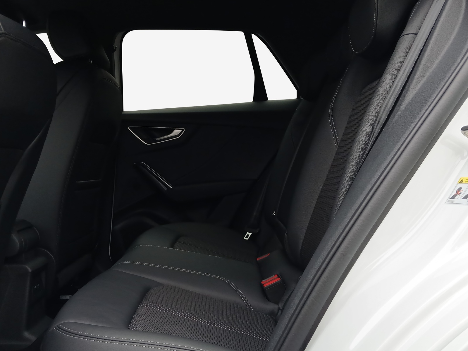 AUDI Q2 35 TFSI S line S-tronic-image-11