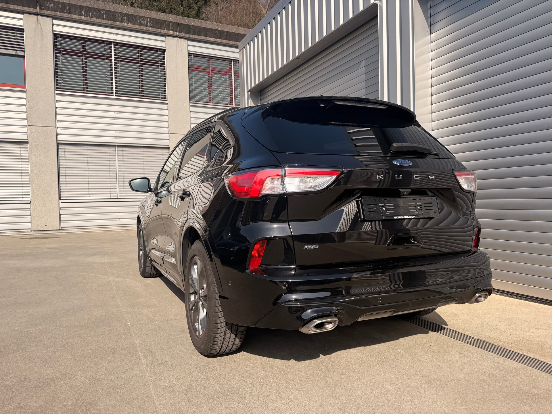FORD Kuga 2.0 TDCi EcoBlue ST-Line 4WD Automat-image-3
