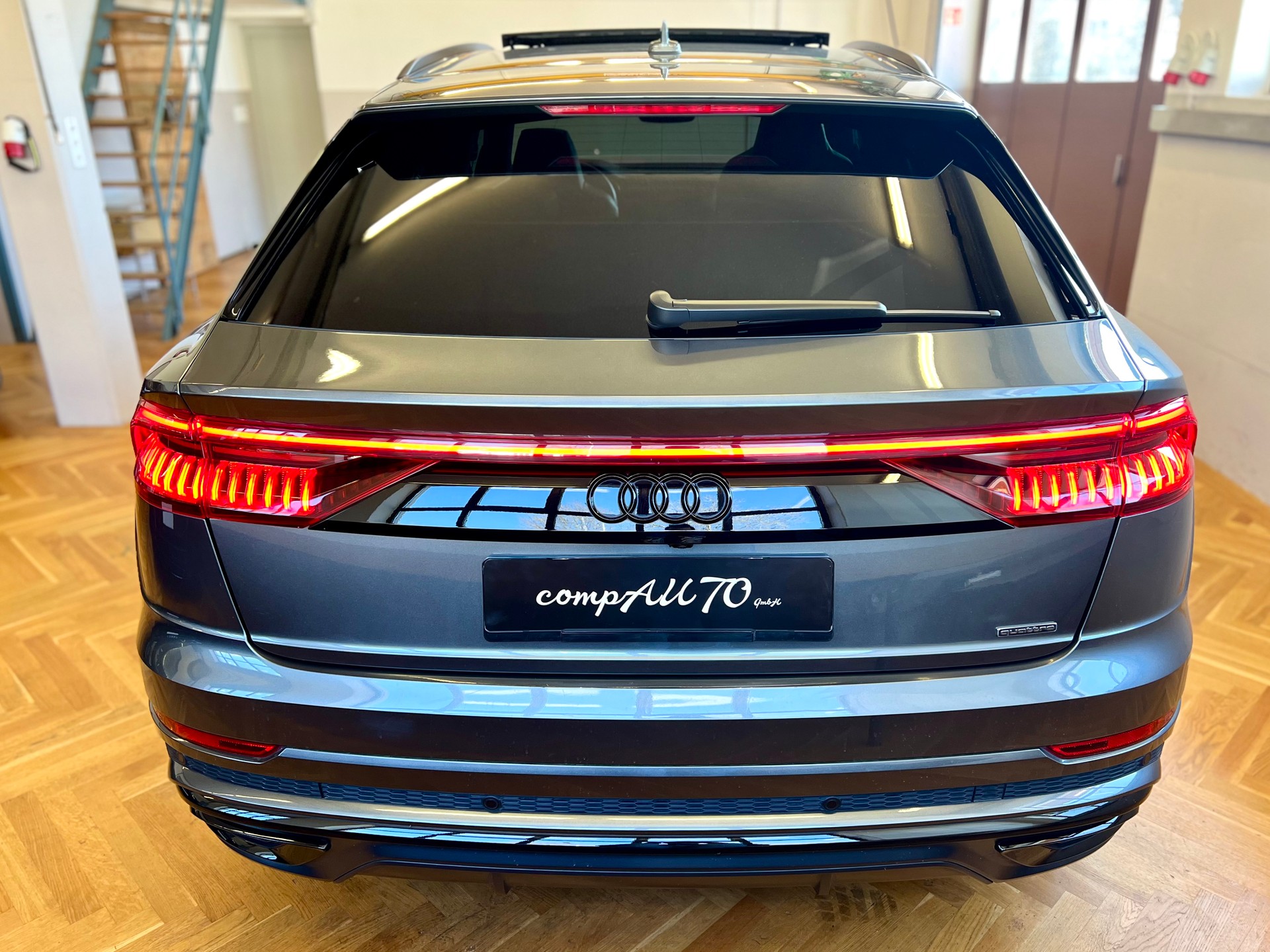 AUDI Q8 50 TDI S-Line quattro tiptronic-image-7