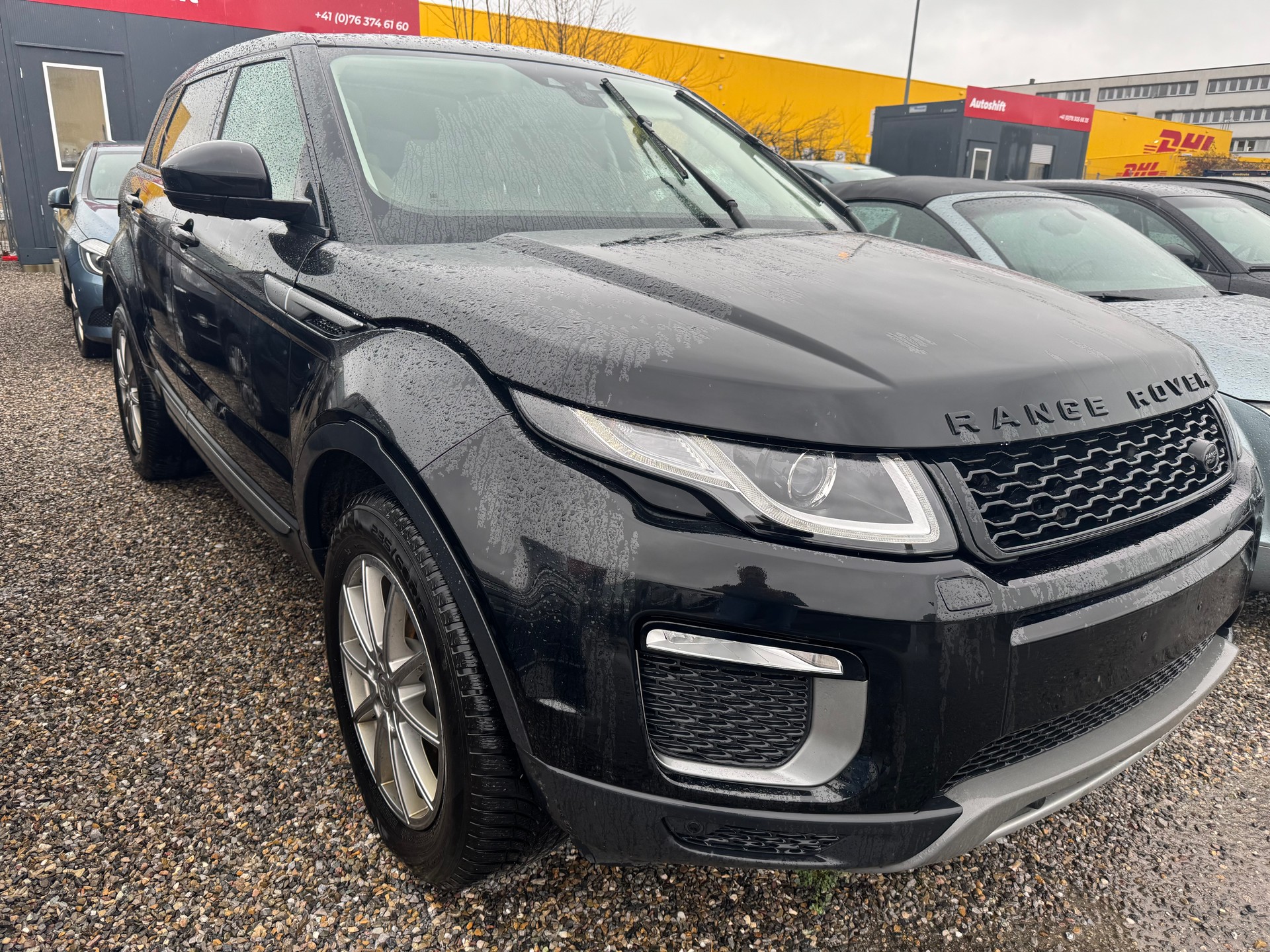 LAND ROVER Range Rover Evoque 2.0 TD4 SE Dynamic AT9-image-1