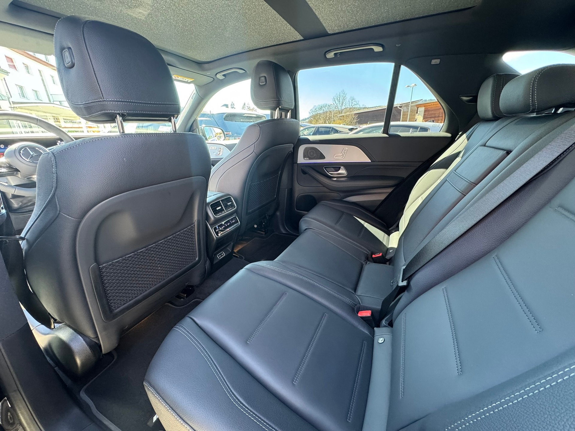 MERCEDES-BENZ GLE 450 d 4Matic 9G-Tronic-image-5