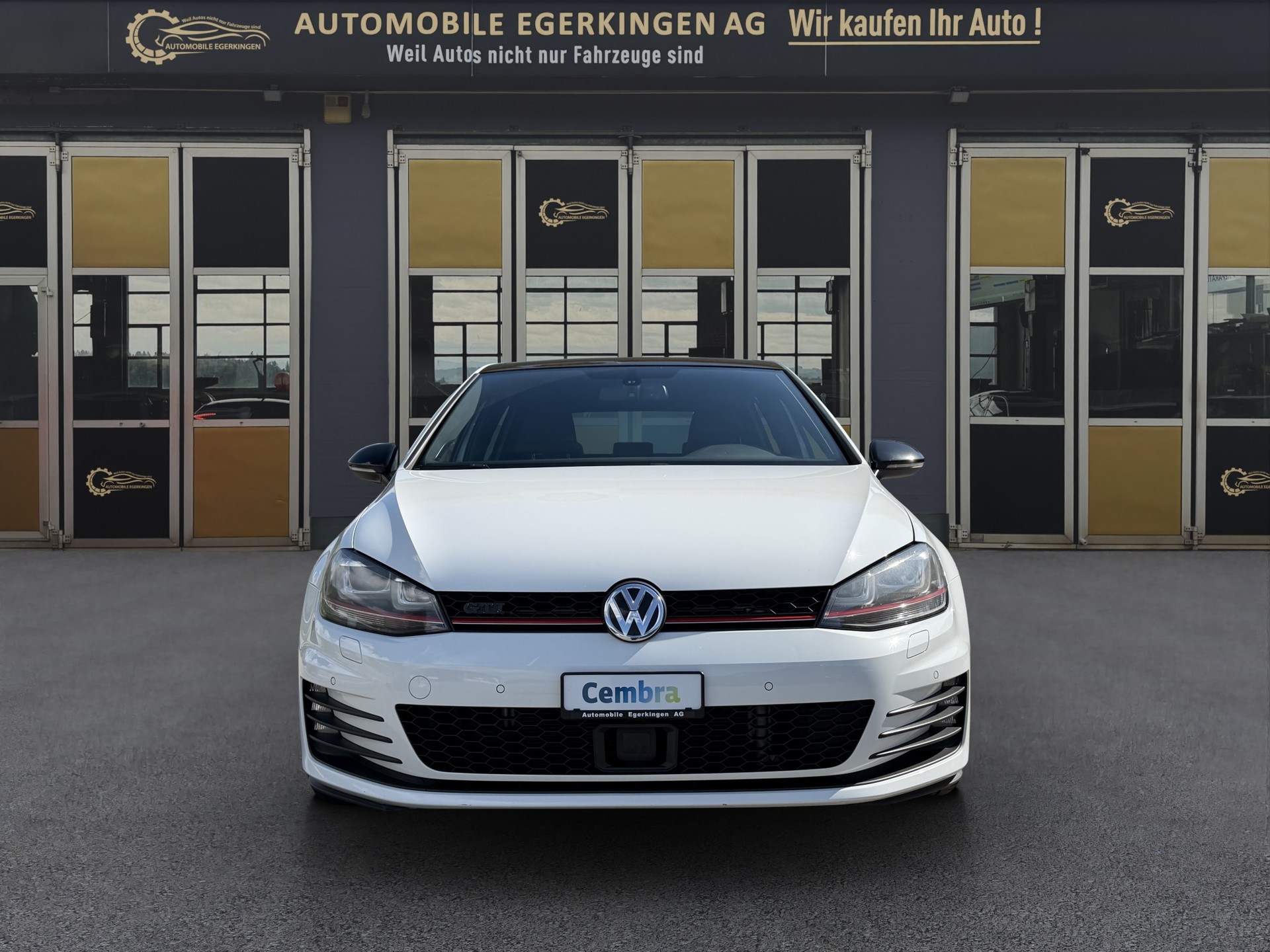 VW Golf 2.0 TSI GTI Performance DSG-image-1