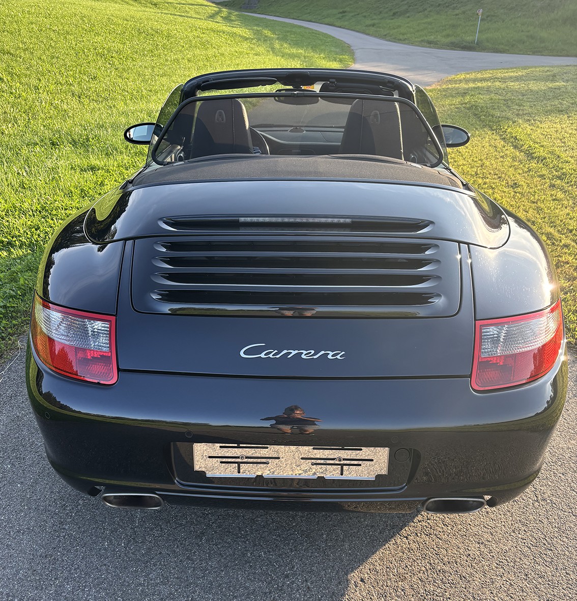 PORSCHE 911 Cabrio Carrera-image-4