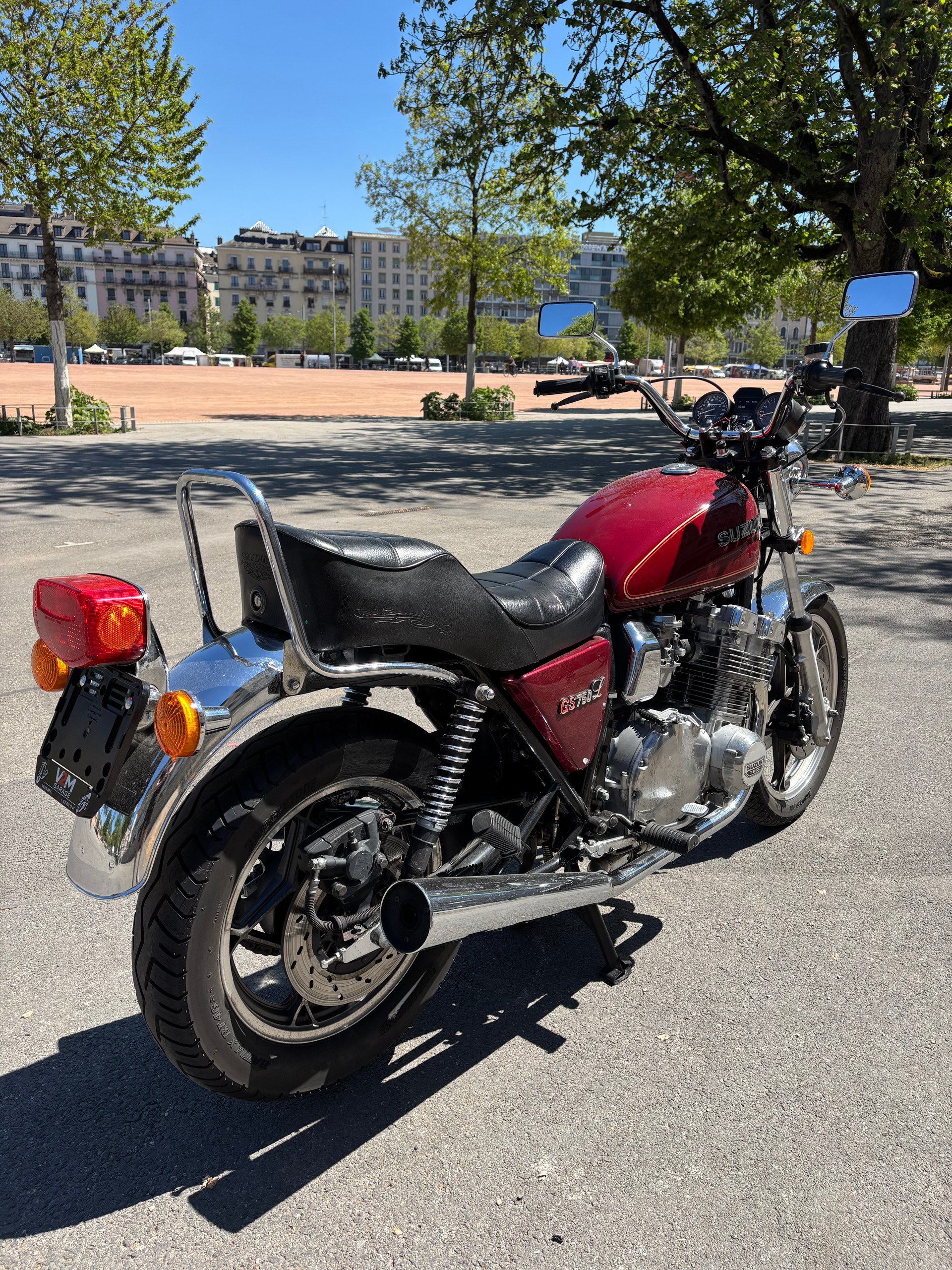 SUZUKI GSX 750-image-2