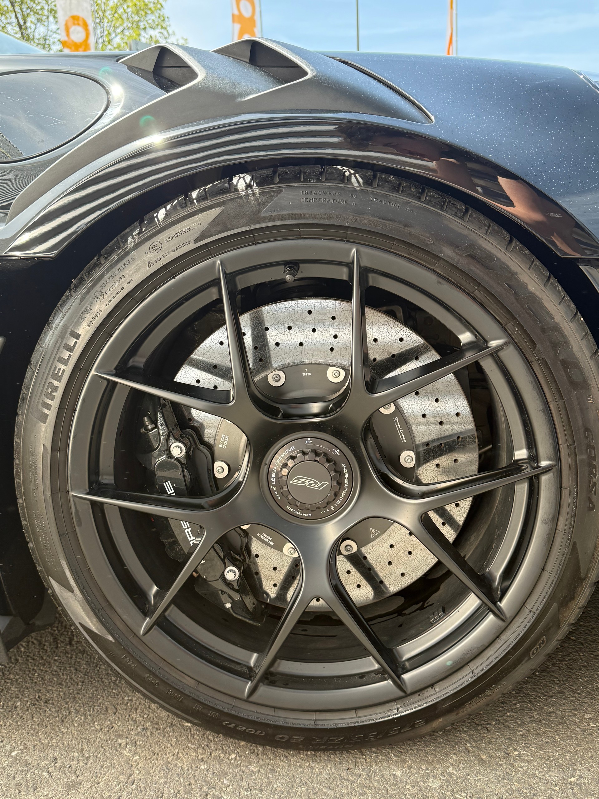 PORSCHE 911 GT3 RS Weissach-image-7