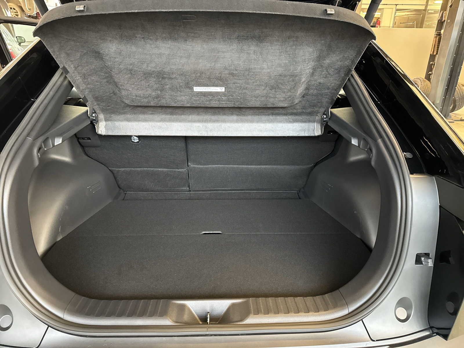 TOYOTA C-HR+ Style AWD-image-7
