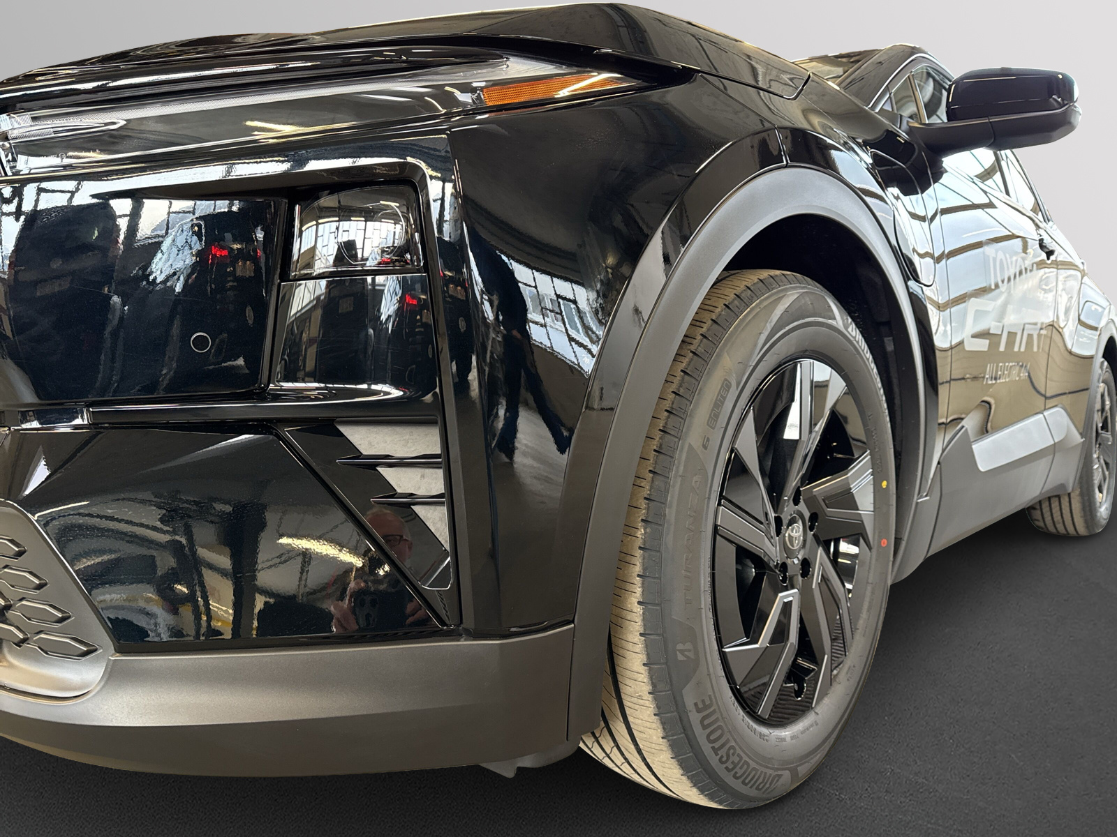 TOYOTA C-HR+ Style AWD-image-4