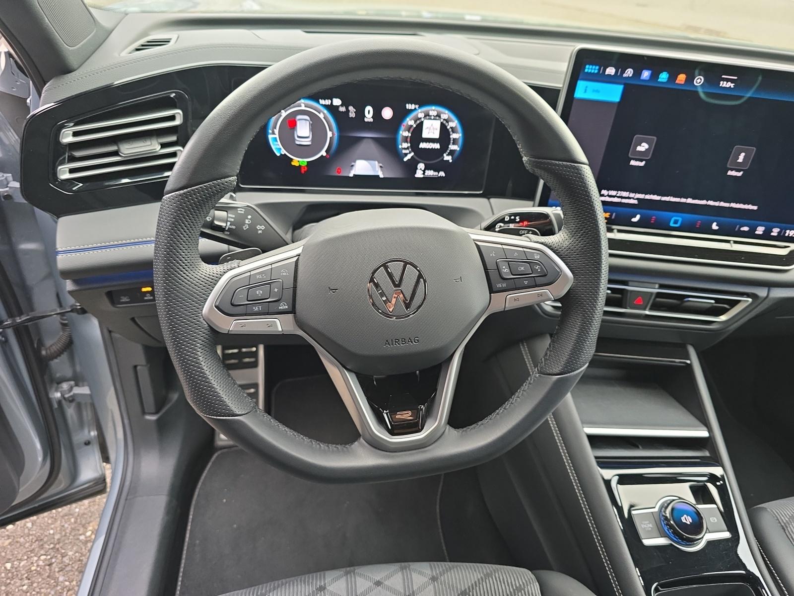 VW Tiguan 2.0 TDI SCR R-Line DSG 4motion-image-11