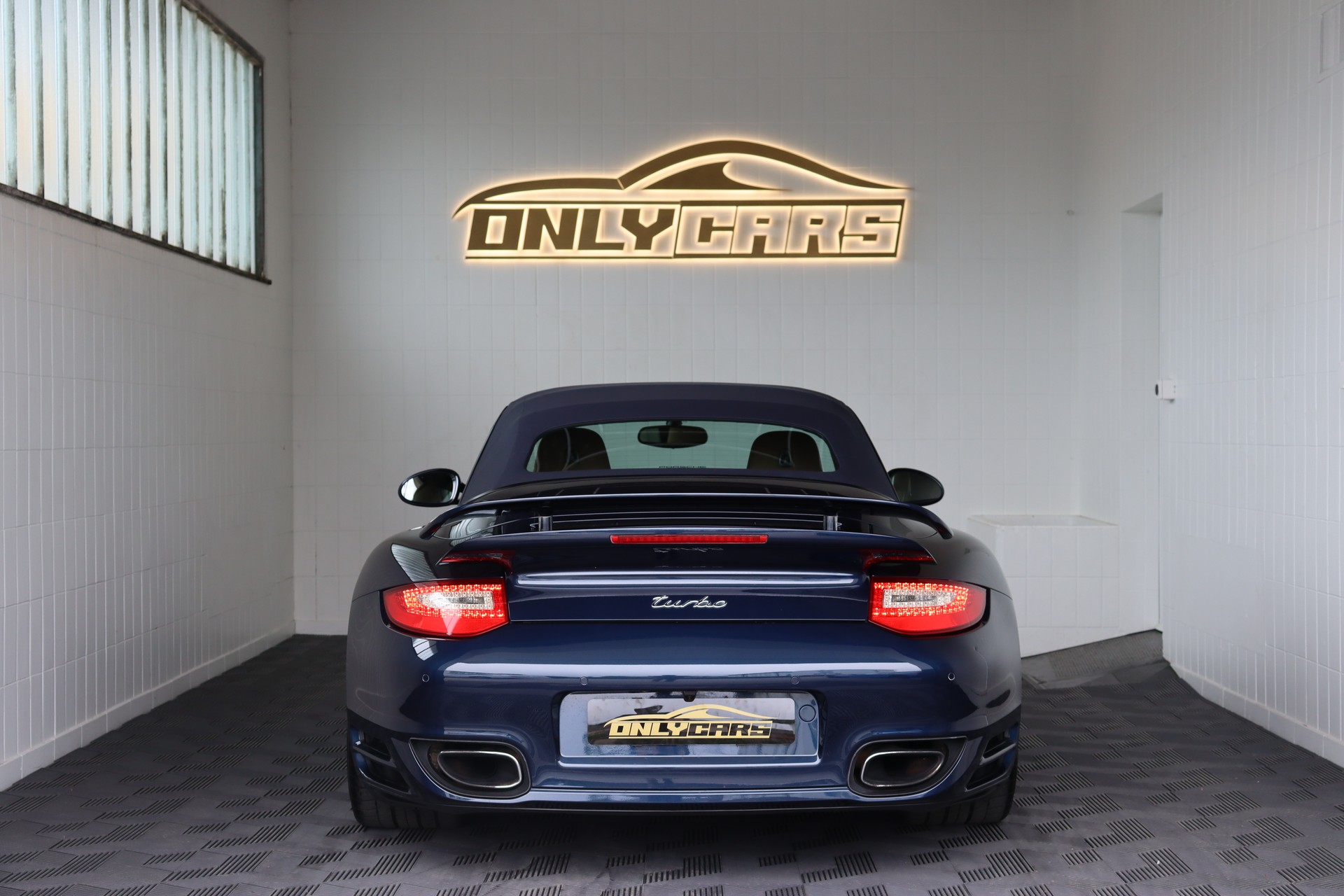 PORSCHE 911 Cabrio Turbo PDK-image-10