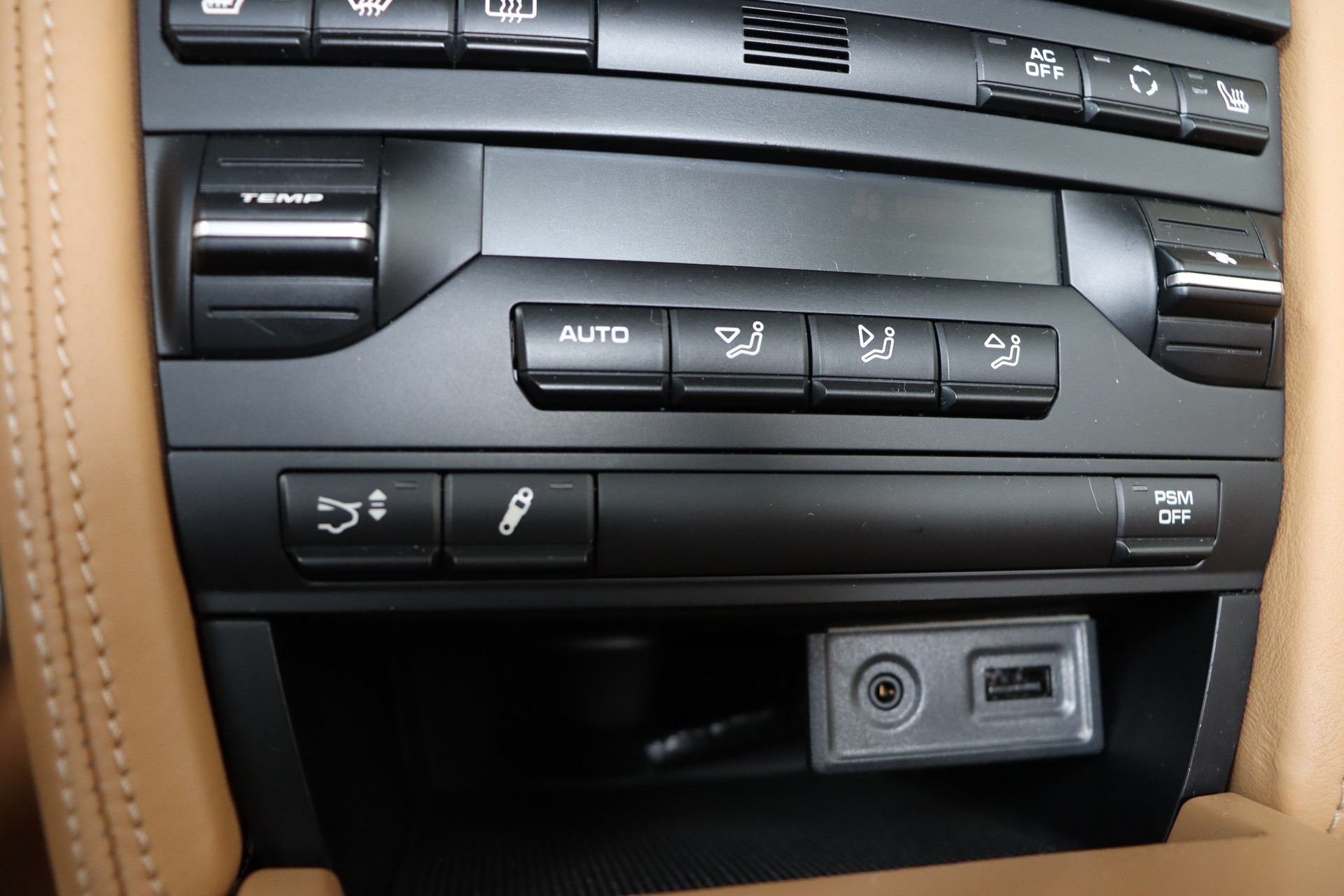 PORSCHE 911 Cabrio Turbo PDK-image-14