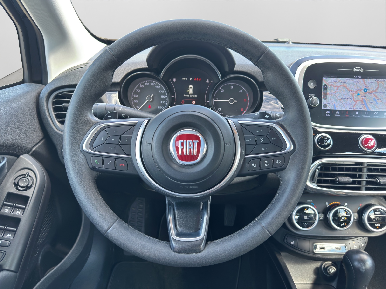 FIAT 500 X 2.0 JTD City Cross 4x4-image-7