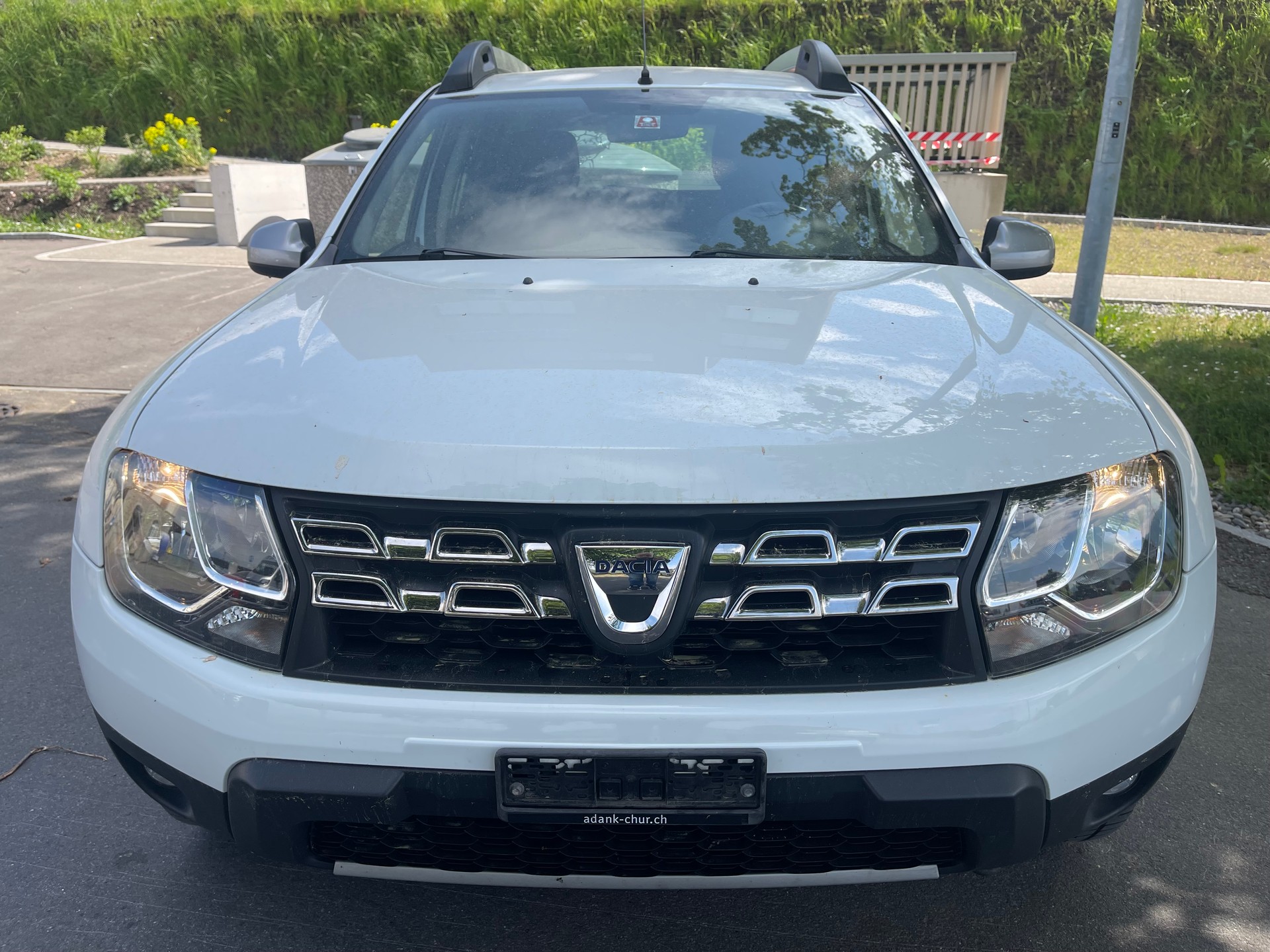 DACIA Duster 1.6 Celebration 4x4-image-0