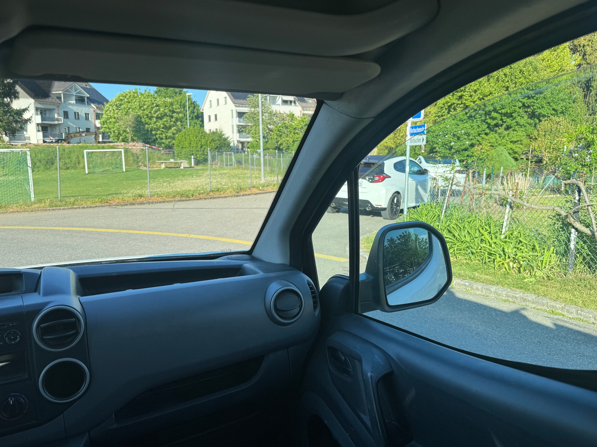 CITROEN Berlingo 1.6HDi 800L Komfort (Confort)-image-11