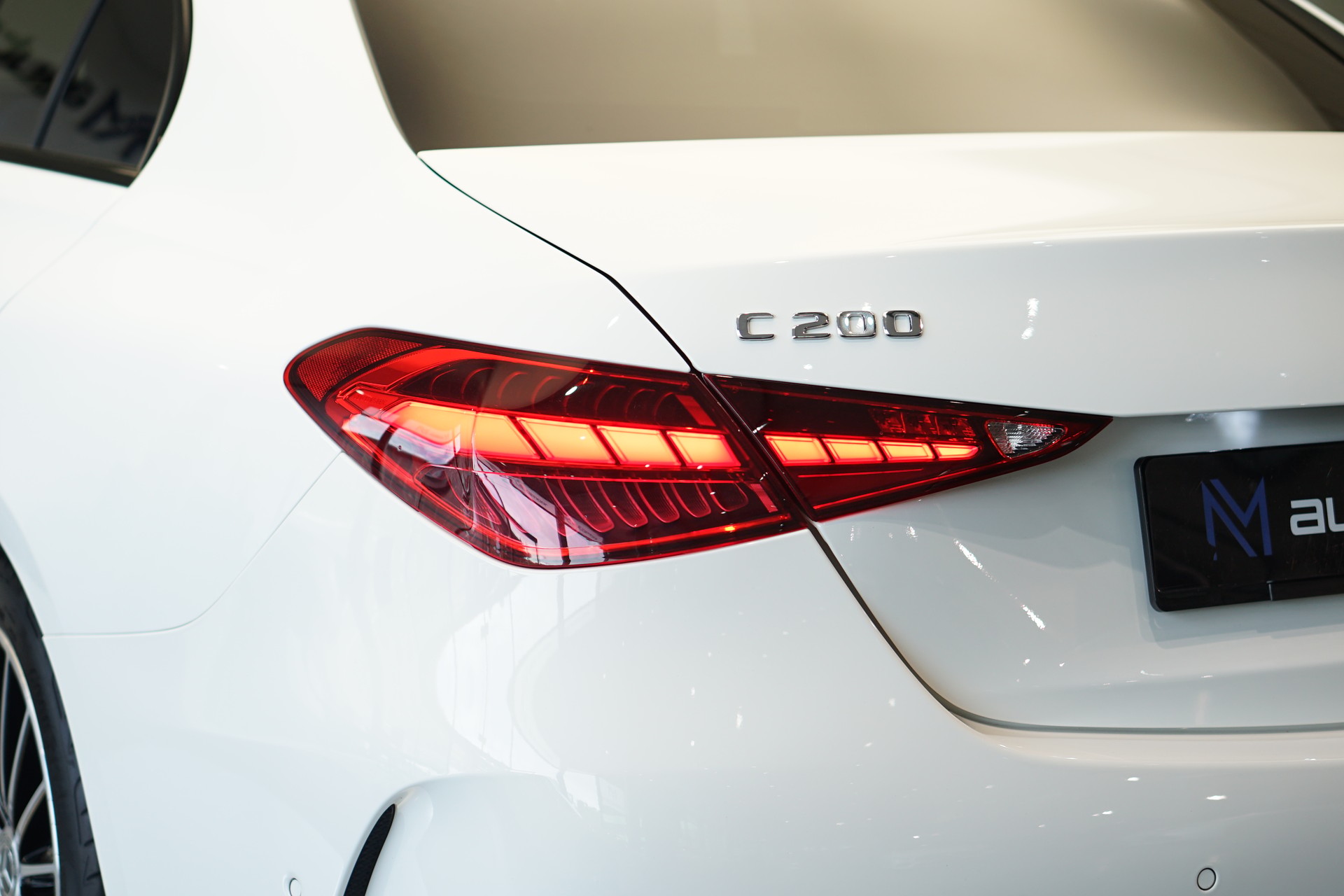 MERCEDES-BENZ C 200 4Matic AMG Line *CH-Fahrzeug*-image-42