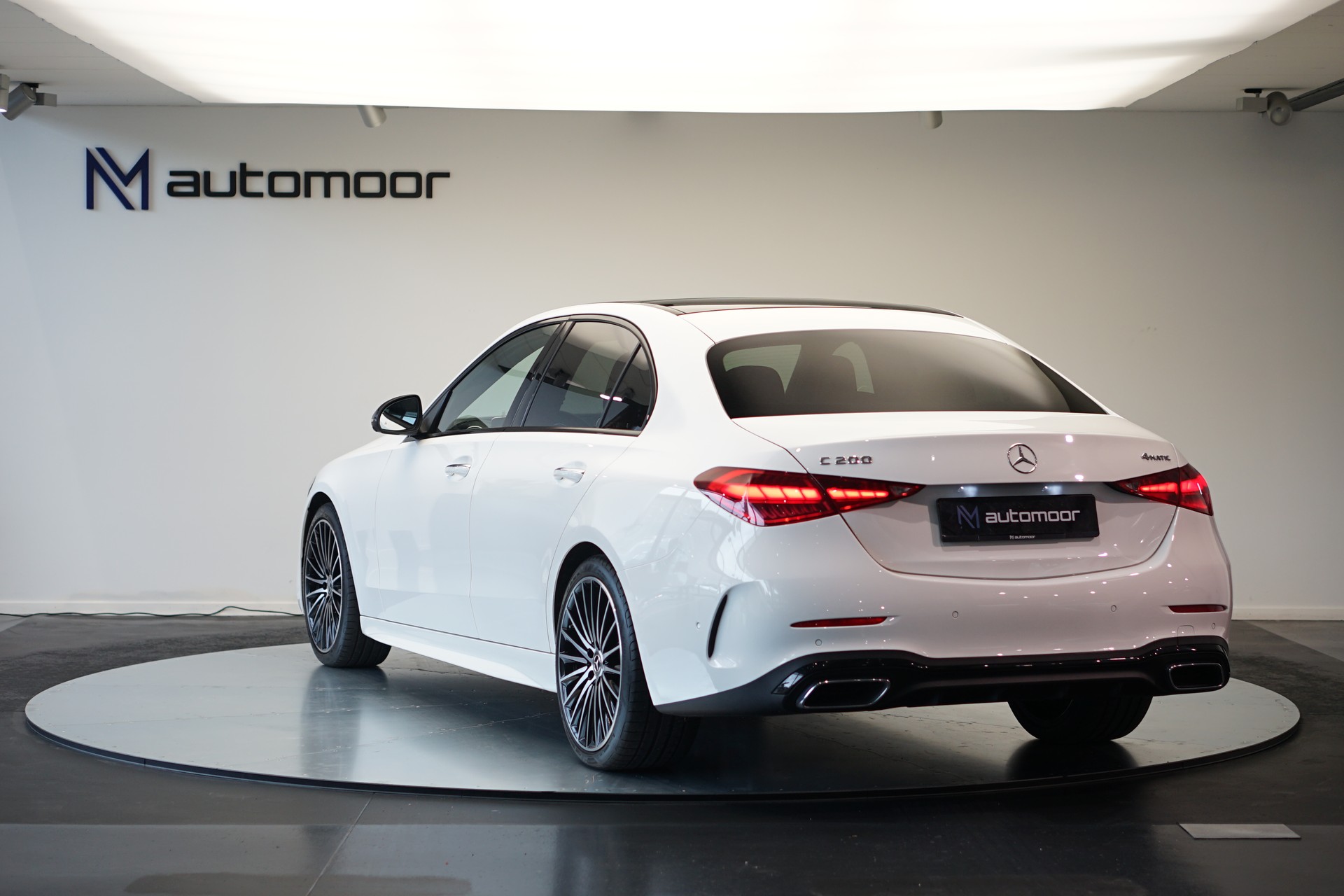 MERCEDES-BENZ C 200 4Matic AMG Line *CH-Fahrzeug*-image-6