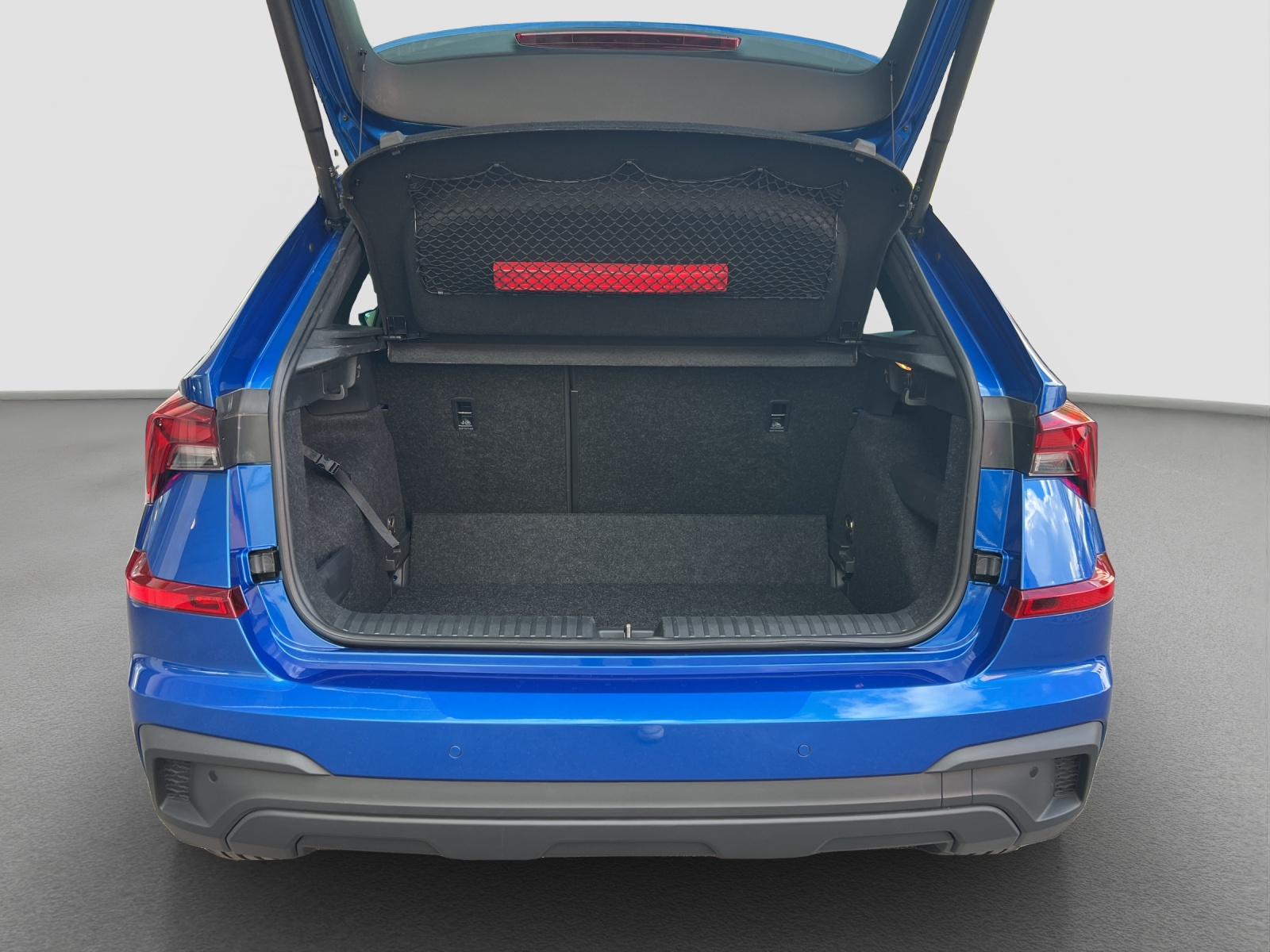 SKODA Kamiq 1.0 TSI Dynamic DSG-image-9