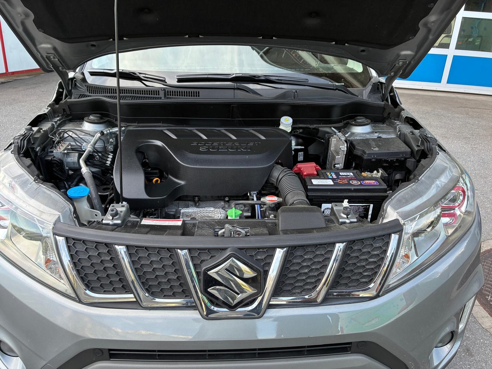 SUZUKI Vitara 1.4 Boosterjet Sergio Cellano Top Automatic-image-6