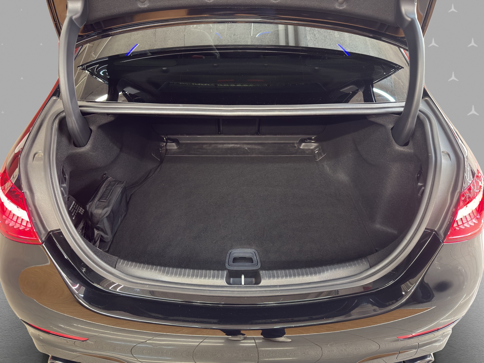 MERCEDES-BENZ C 43 4M - Executive - AMG / DISTRONIC / 360 Grad Kamera / Dynamic Plus-image-13