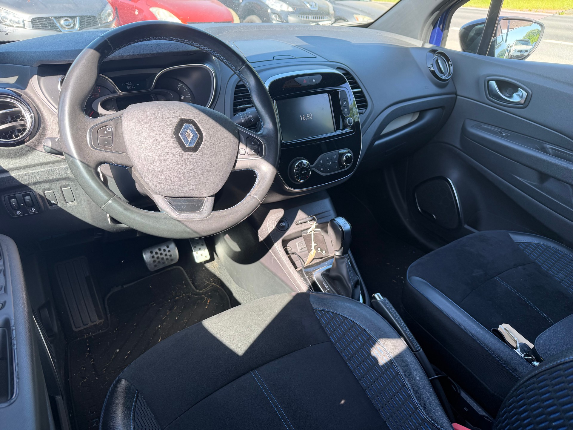 RENAULT Captur 1.3 T 16V S-Edition EDC-image-1