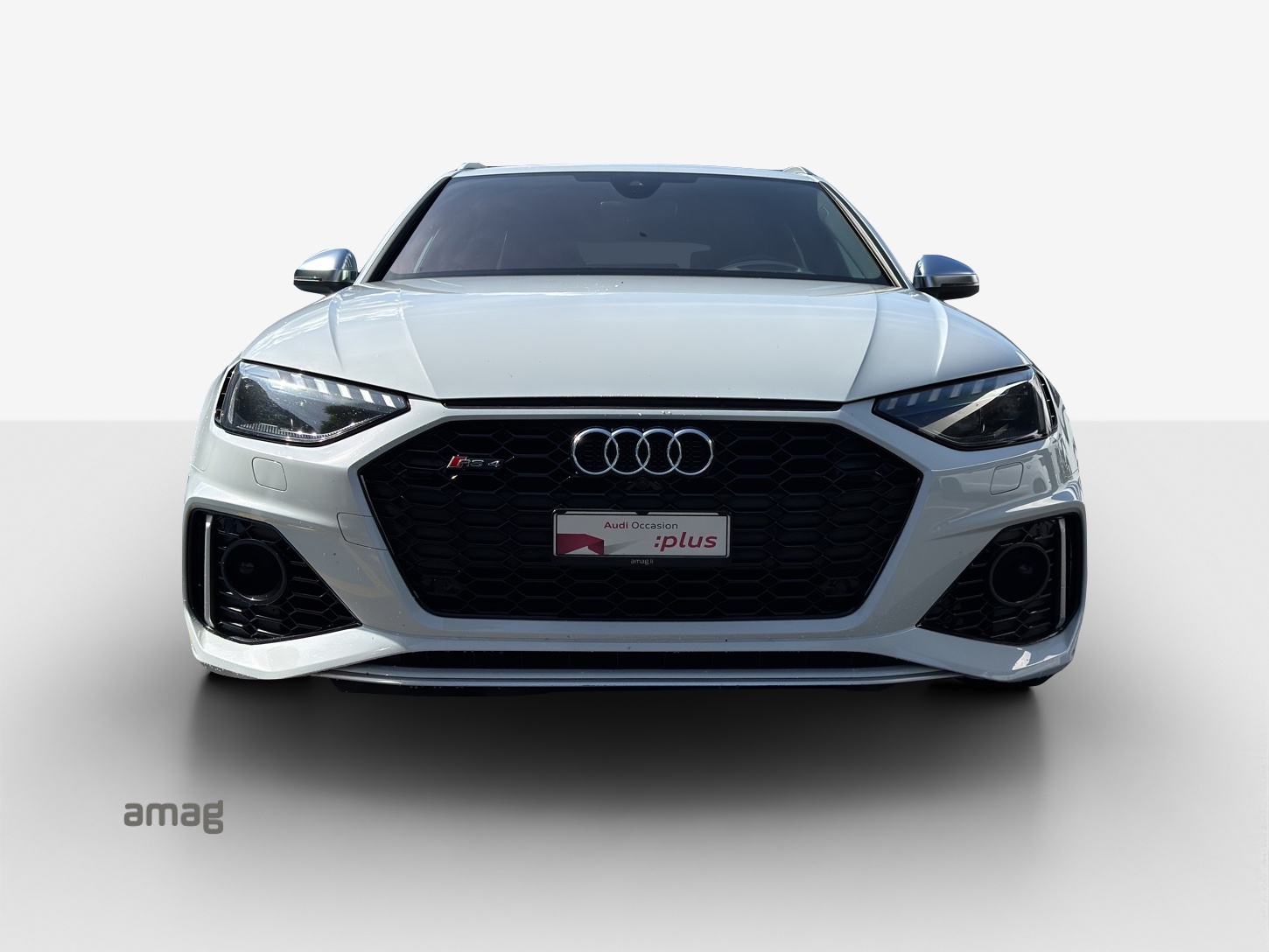 AUDI RS4 Avant quattro tiptronic-image-6