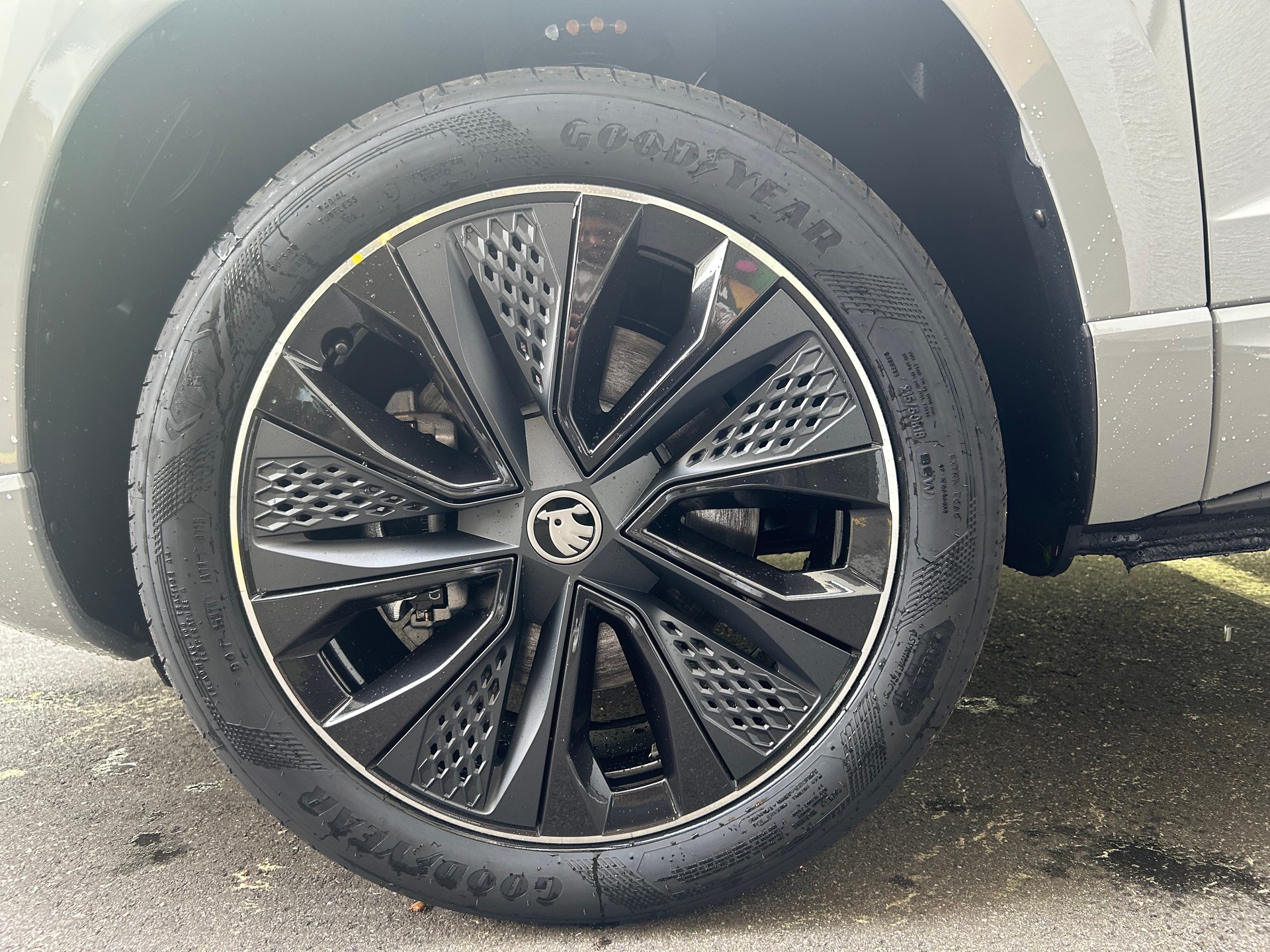 SKODA Karoq 1.5 TSI SportLine DSG-image-16