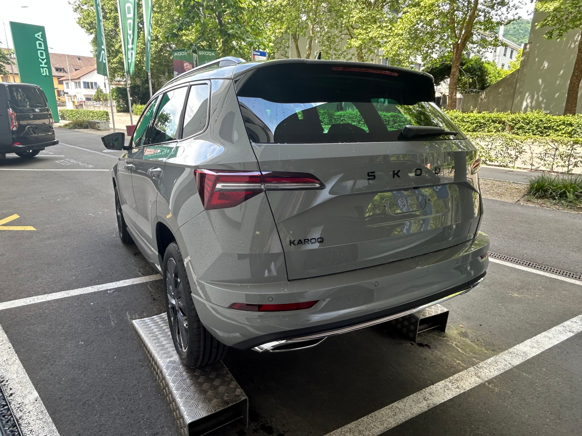 SKODA Karoq 1.5 TSI SportLine DSG-image-3