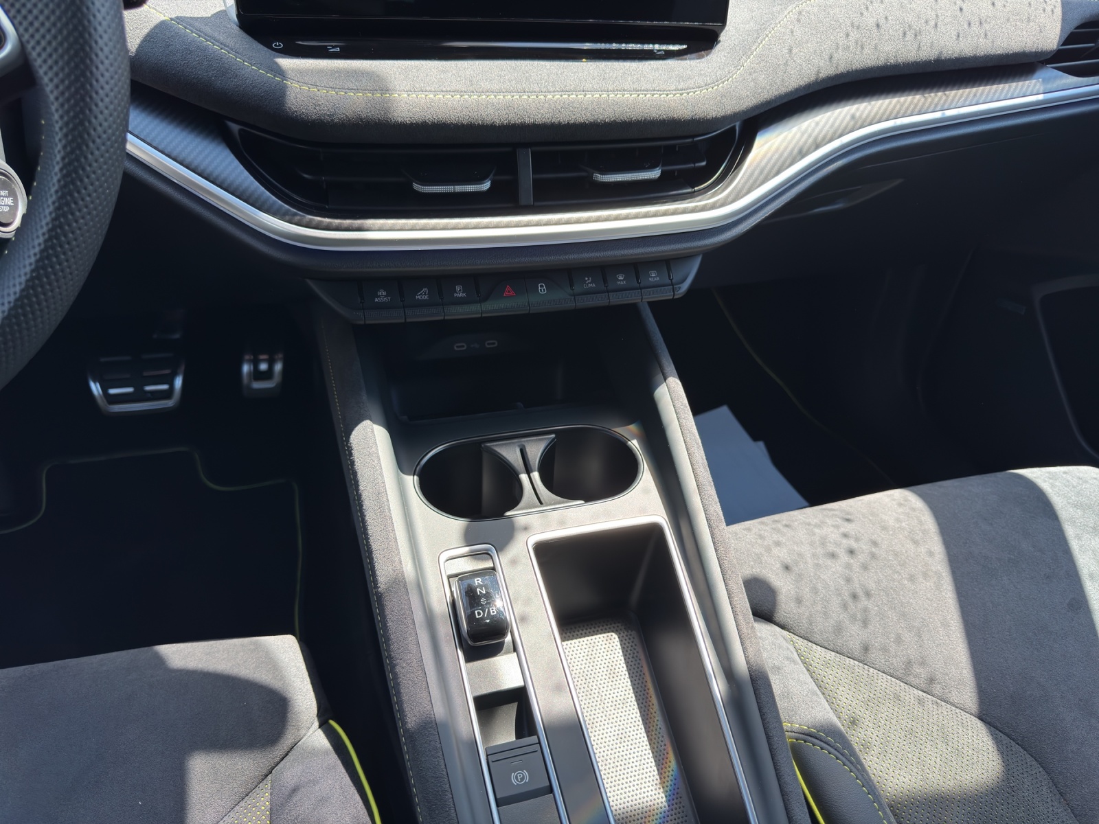 SKODA Elroq RS Matt Edition 4x4-image-10