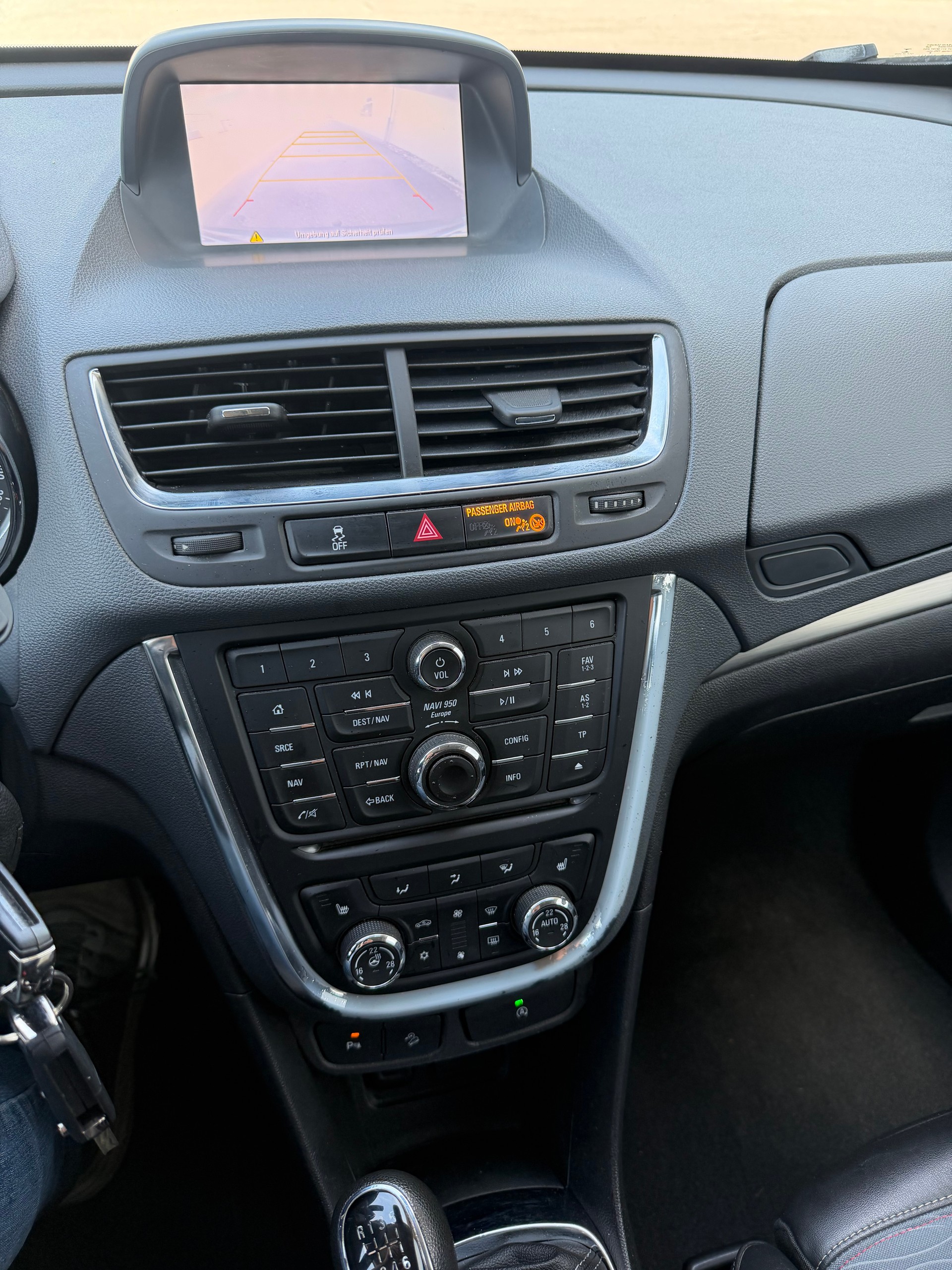 OPEL Mokka 1.4i 16V Turbo Cosmo 4WD-image-13