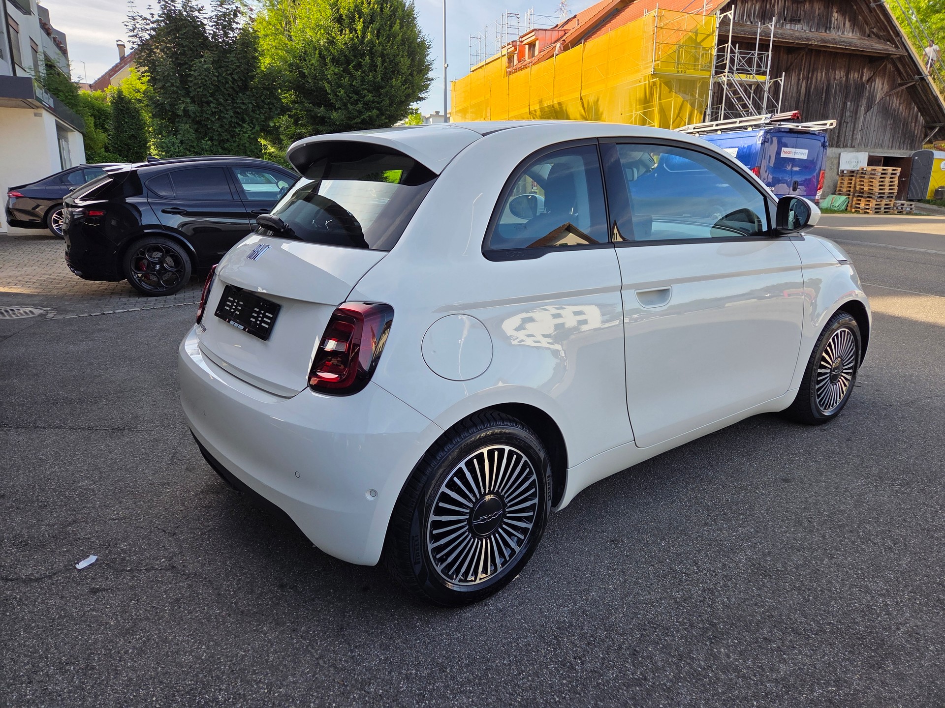 FIAT 500 electric 87 kW Icon-image-4