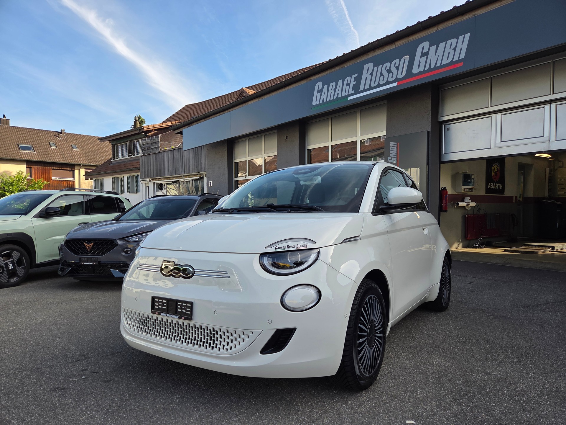 FIAT 500 electric 87 kW Icon-image-0